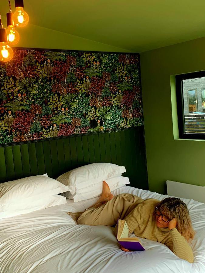 Wild Hideaways Luxury Lodges And Eco Spa 반트리 외부 사진